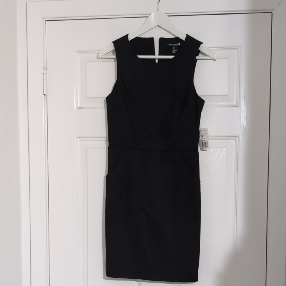 Forever 21 Black Sheath Mini Dress Square Neck Sleeveless